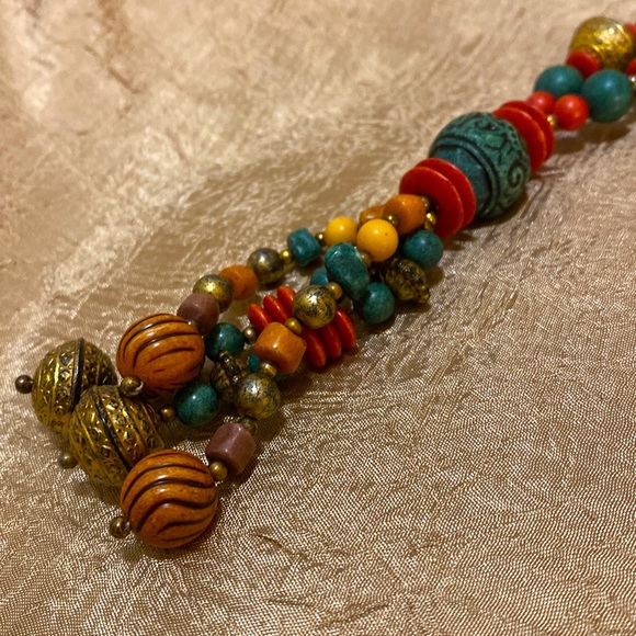 Beaded Necklace - Picture 5 of 5